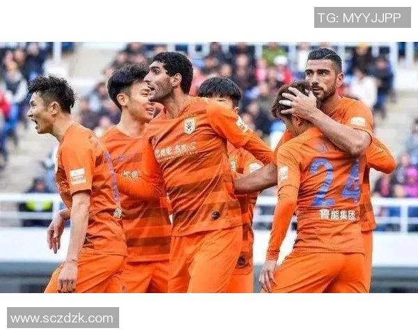 恒大与人和全场对决精彩回顾与赛后分析深入探讨球队表现与战术布局